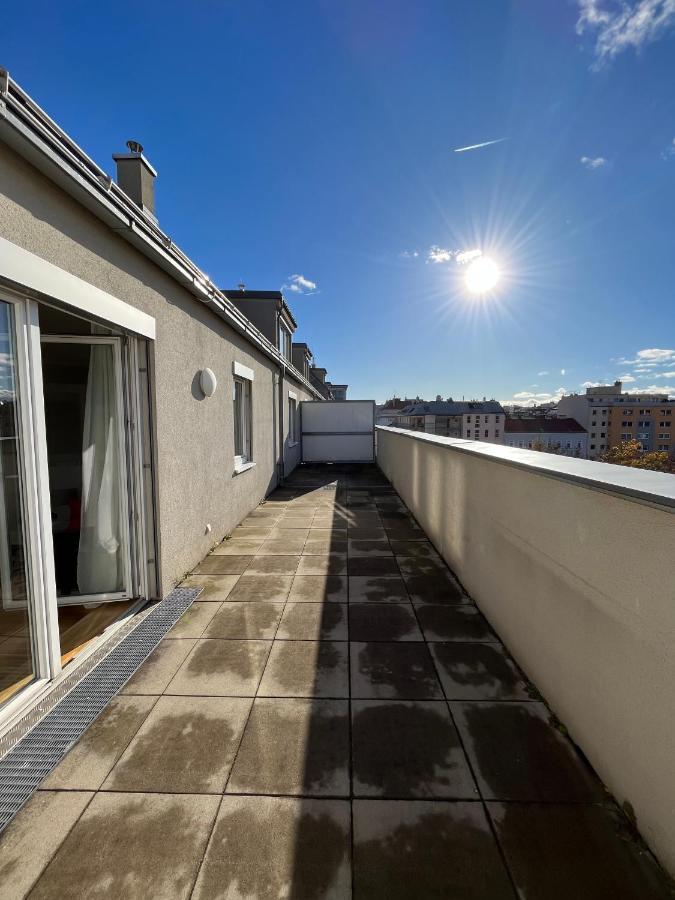 Penthouse Near Central Station With Free Parking Wien Exterior foto